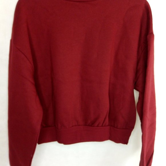 WOMENS CREW NECK SWEATSHIRT, NWT - Picture 2 of 6